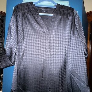 Torrid Black Houndstooth Blouse